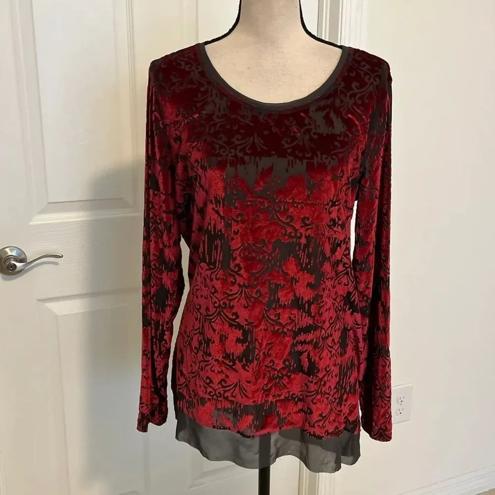 Simply Vera Wang crushed velvet shirt - size medium (burgundy)